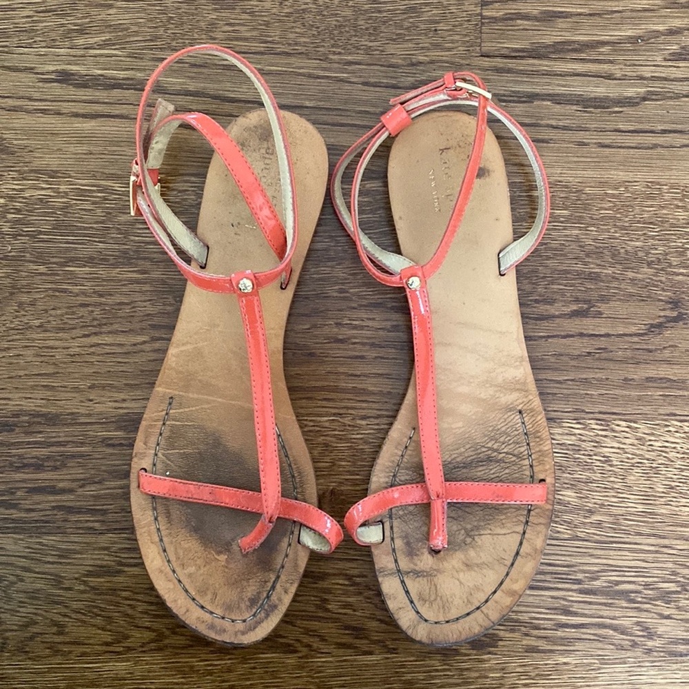 Kate Spade Strappy Flat Sandal | Size 8